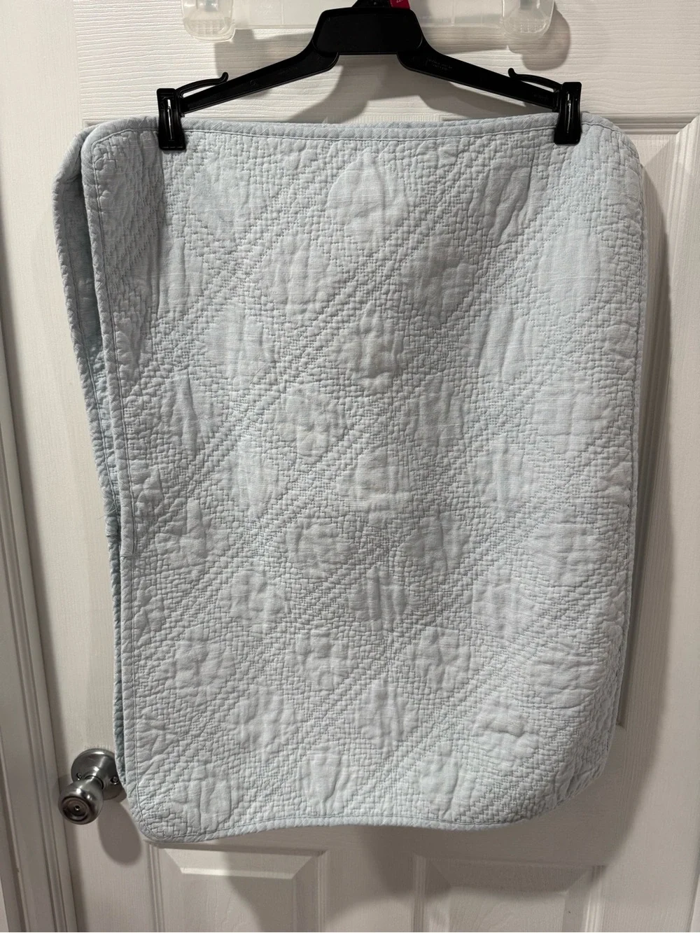 Tahari Blue quilted pillow shams, standard size. Set of 2